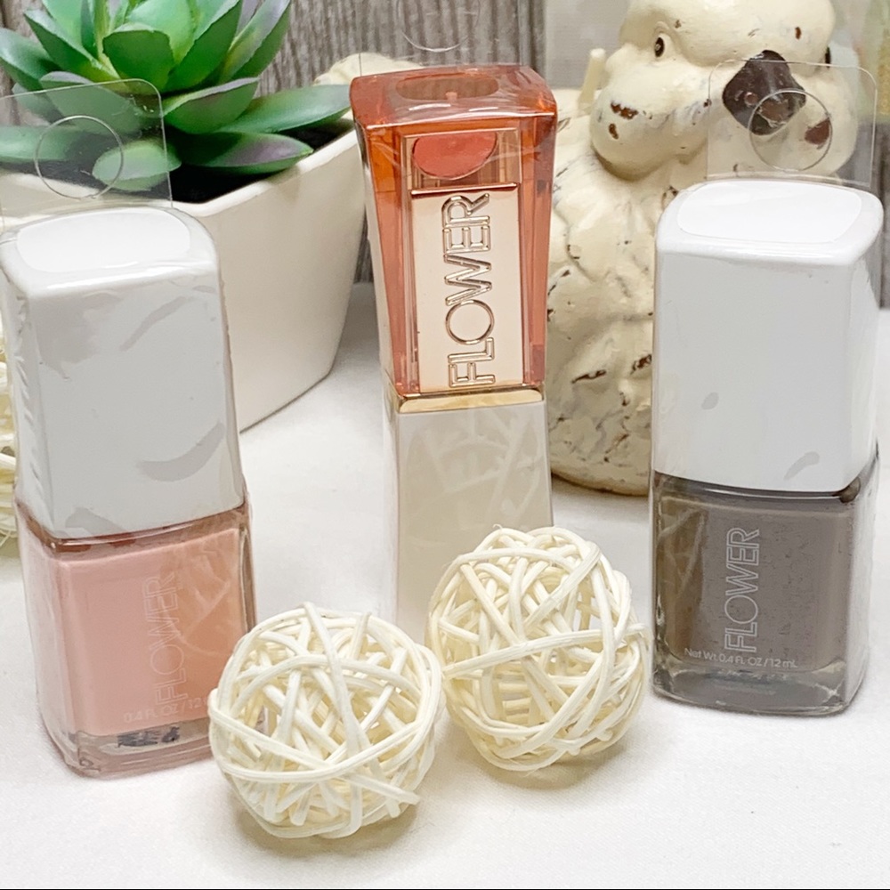✨HP✨Flower Beauty 3pc Lip Butter Beauty Gift Set